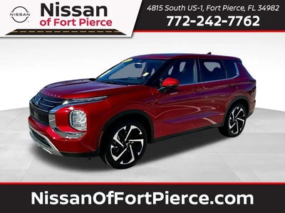 Photo of a 2023 Mitsubishi Outlander SE 4DR SUV for sale