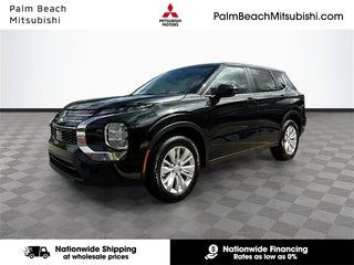 2025 Mitsubishi Outlander with Black Diamond Exterior