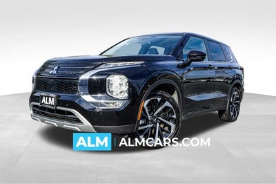 Photo of a 2023 Mitsubishi Outlander SE 4DR SUV for sale