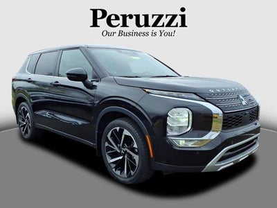 Photo of a 2023 Mitsubishi Outlander ES 4DR SUV for sale