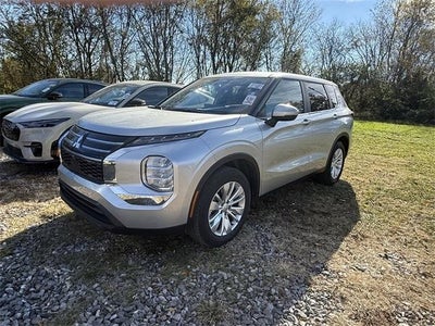 Photo of a 2025 Mitsubishi Outlander ES 4DR SUV for sale