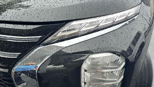 2025 Mitsubishi Outlander ES