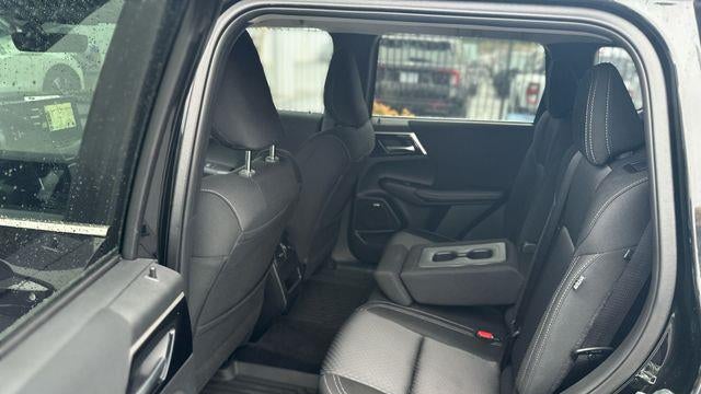 2025 Mitsubishi Outlander ES