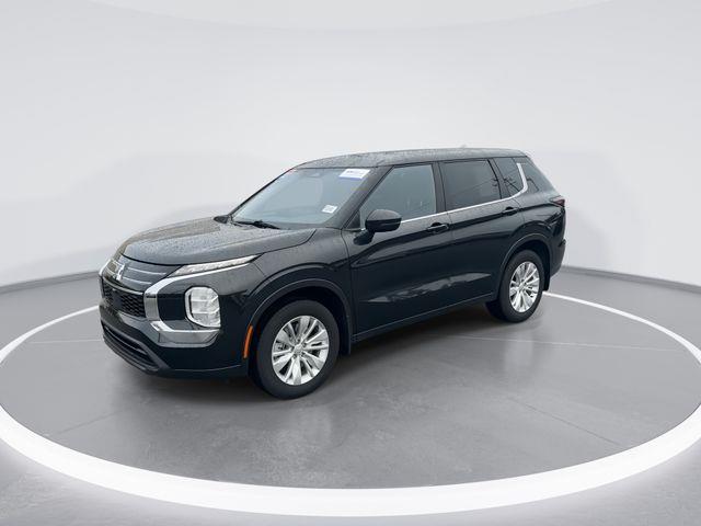 2025 Mitsubishi Outlander - $27,895