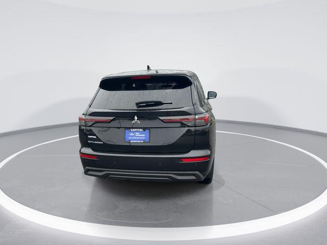 2025 Mitsubishi Outlander - $27,895