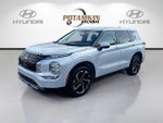2023 Outlander Thumbnail 1