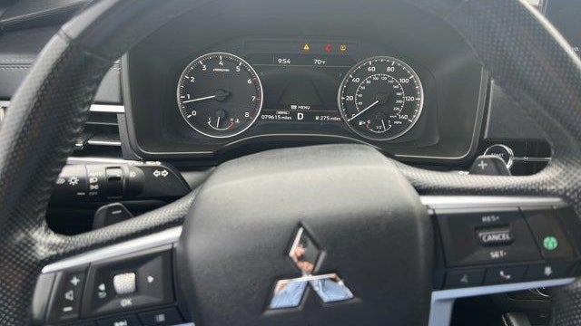 2022 Mitsubishi Outlander SE