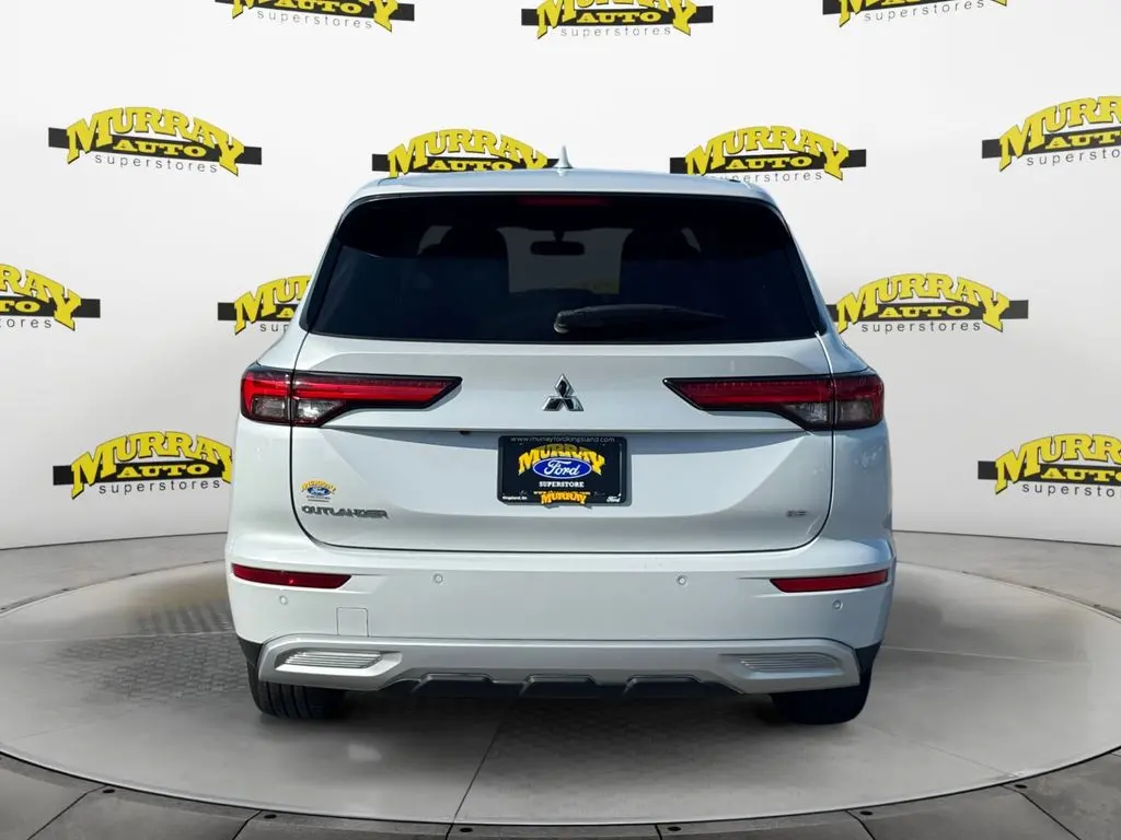 2023 Mitsubishi Outlander - $21,999