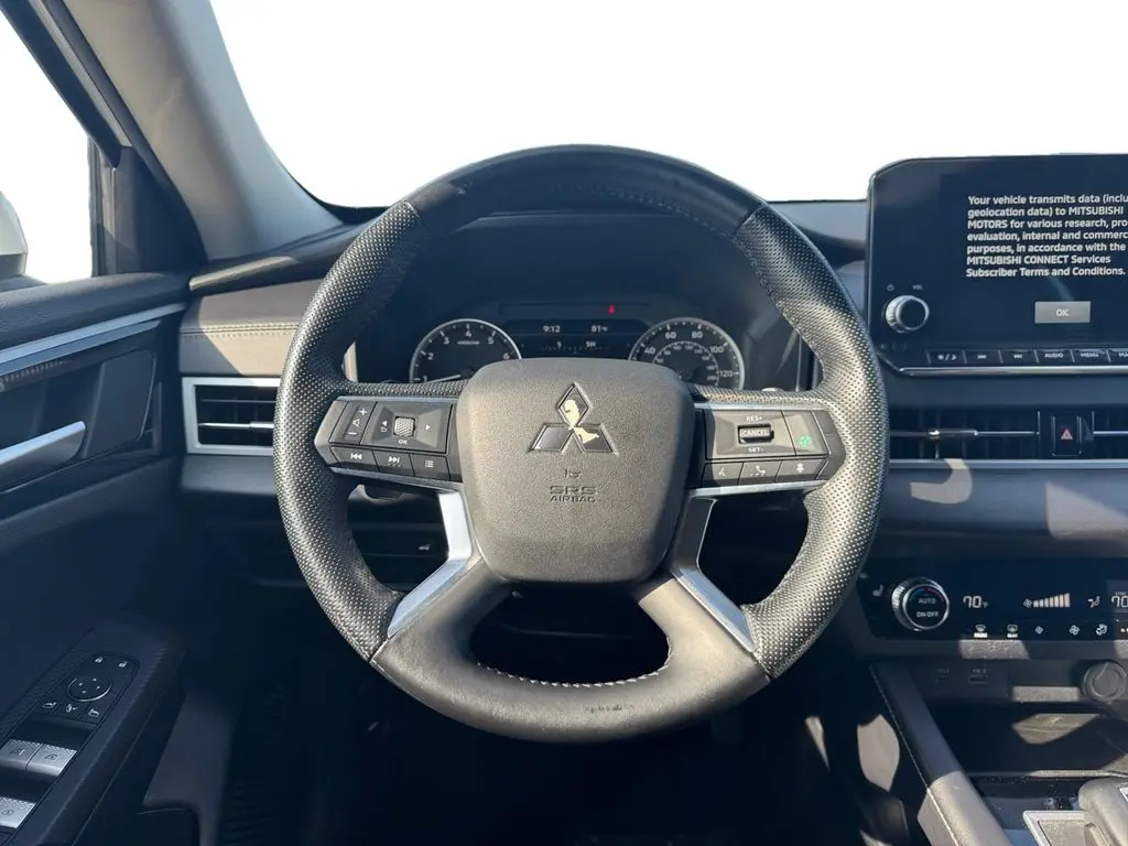 2023 Mitsubishi Outlander - $21,999