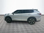 2022 Outlander Thumbnail 9