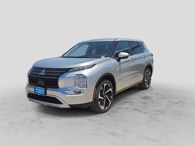 2022 Mitsubishi Outlander - $15,988