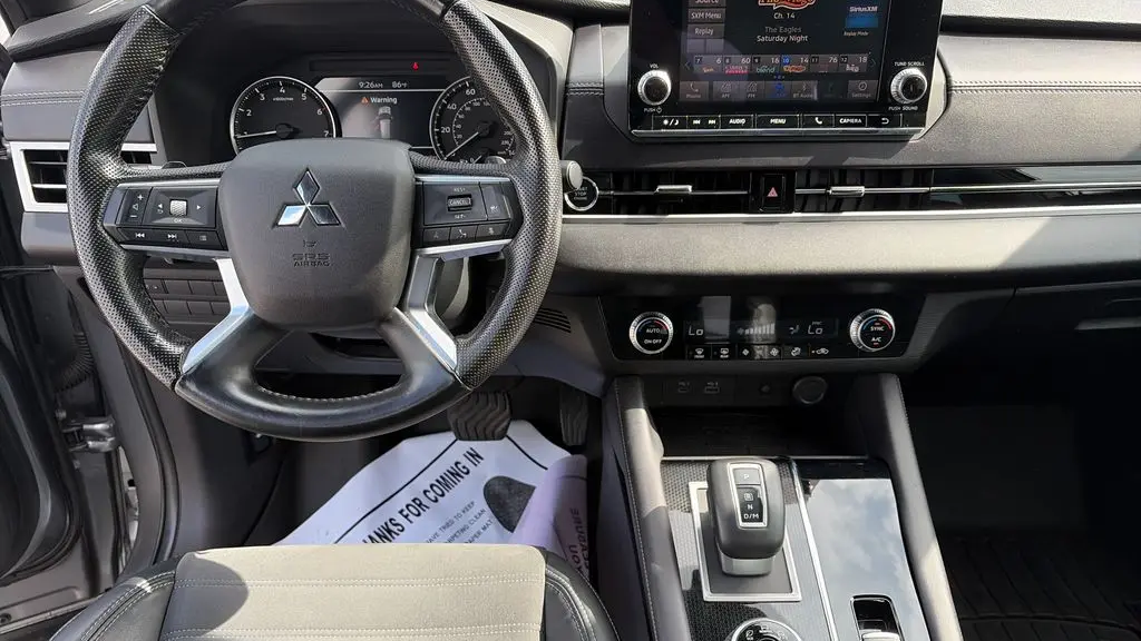 2022 Mitsubishi Outlander SE