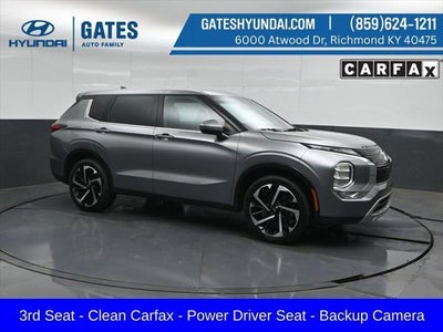 Photo of a 2023 Mitsubishi Outlander SE 4DR SUV for sale