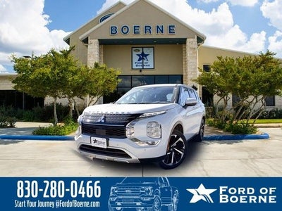 Photo of a 2023 Mitsubishi Outlander SE 4DR SUV for sale