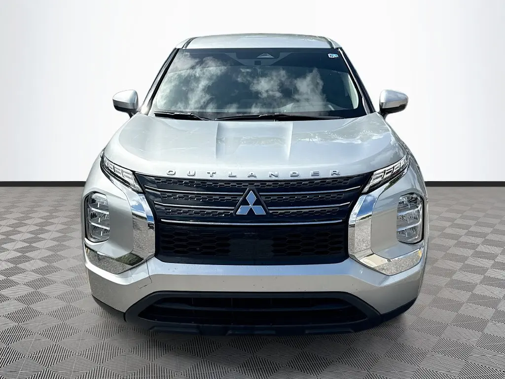 2024 Mitsubishi Outlander - $19,034