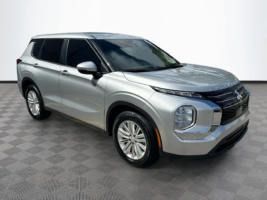 2024 Mitsubishi Outlander - $19,034