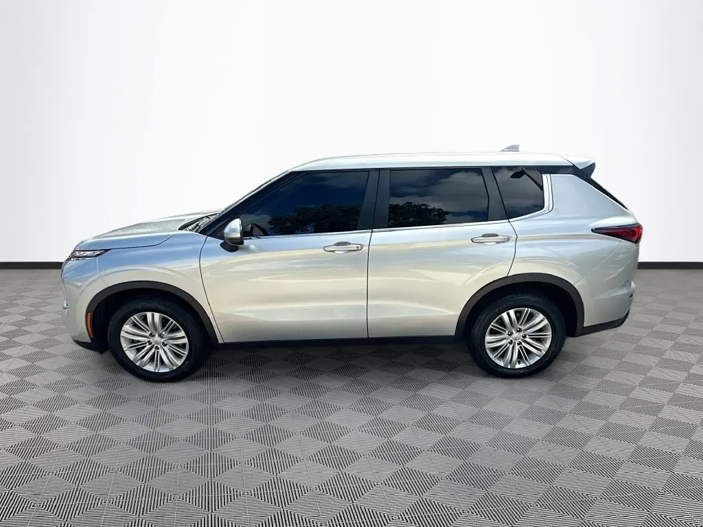 2024 Mitsubishi Outlander - $19,034