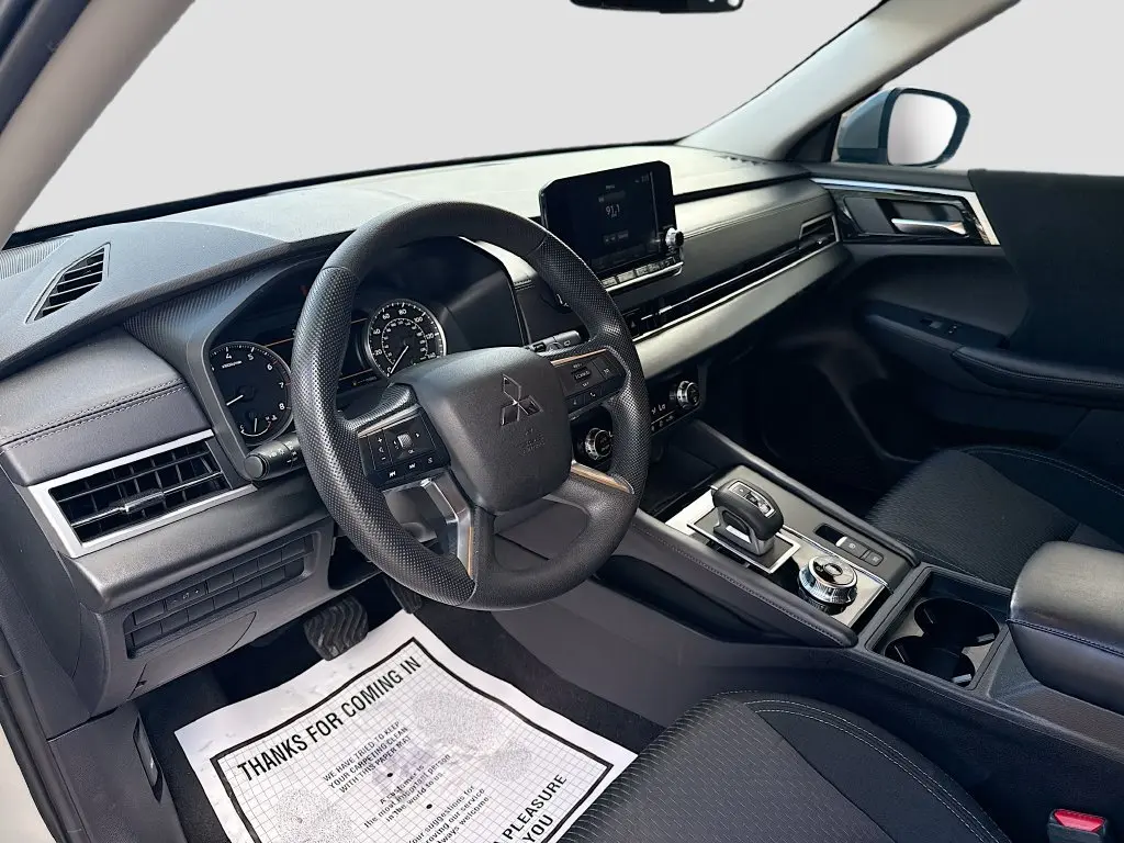 2024 Mitsubishi Outlander - $19,034