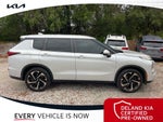 2022 Outlander Thumbnail 2