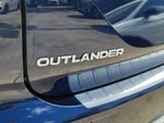 2024 Outlander Thumbnail 9