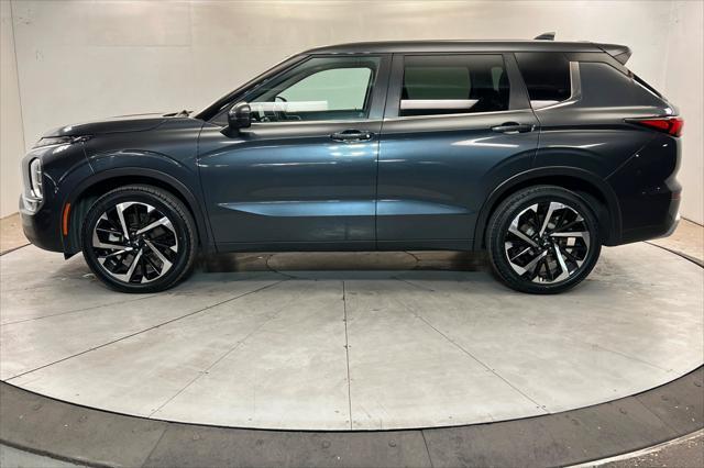 2024 Mitsubishi Outlander - $18,999