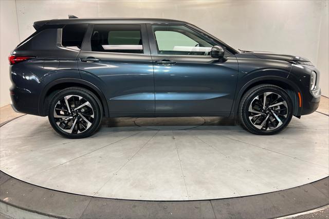 2024 Mitsubishi Outlander - $18,999
