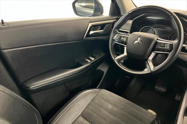 2024 Mitsubishi Outlander - $18,999