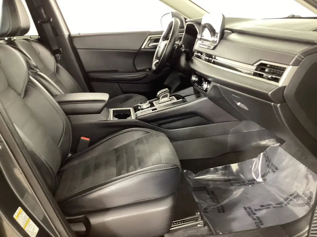 2024 Mitsubishi Outlander - $22,977