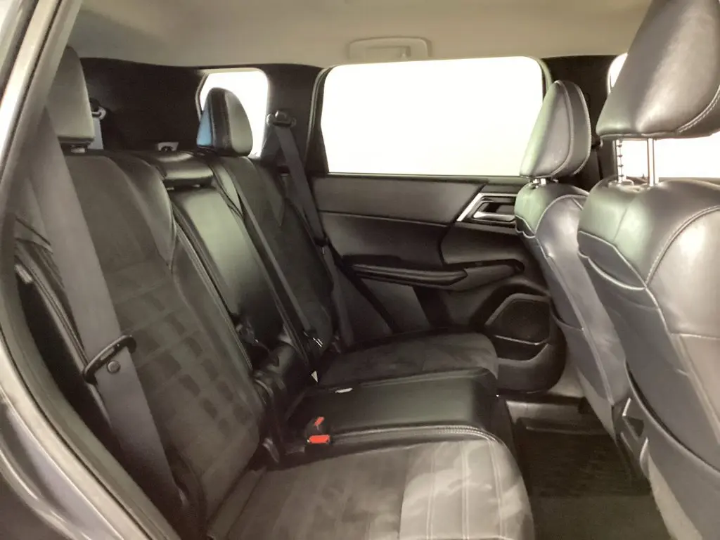 2024 Mitsubishi Outlander - $22,977