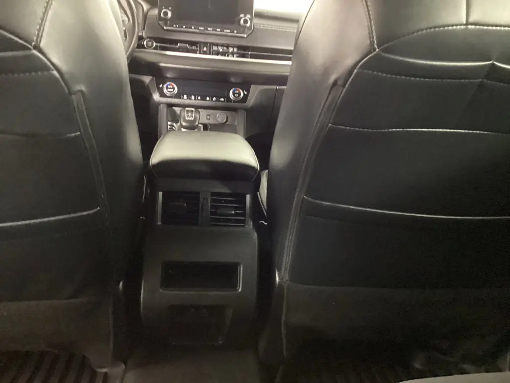 2024 Mitsubishi Outlander - $22,977