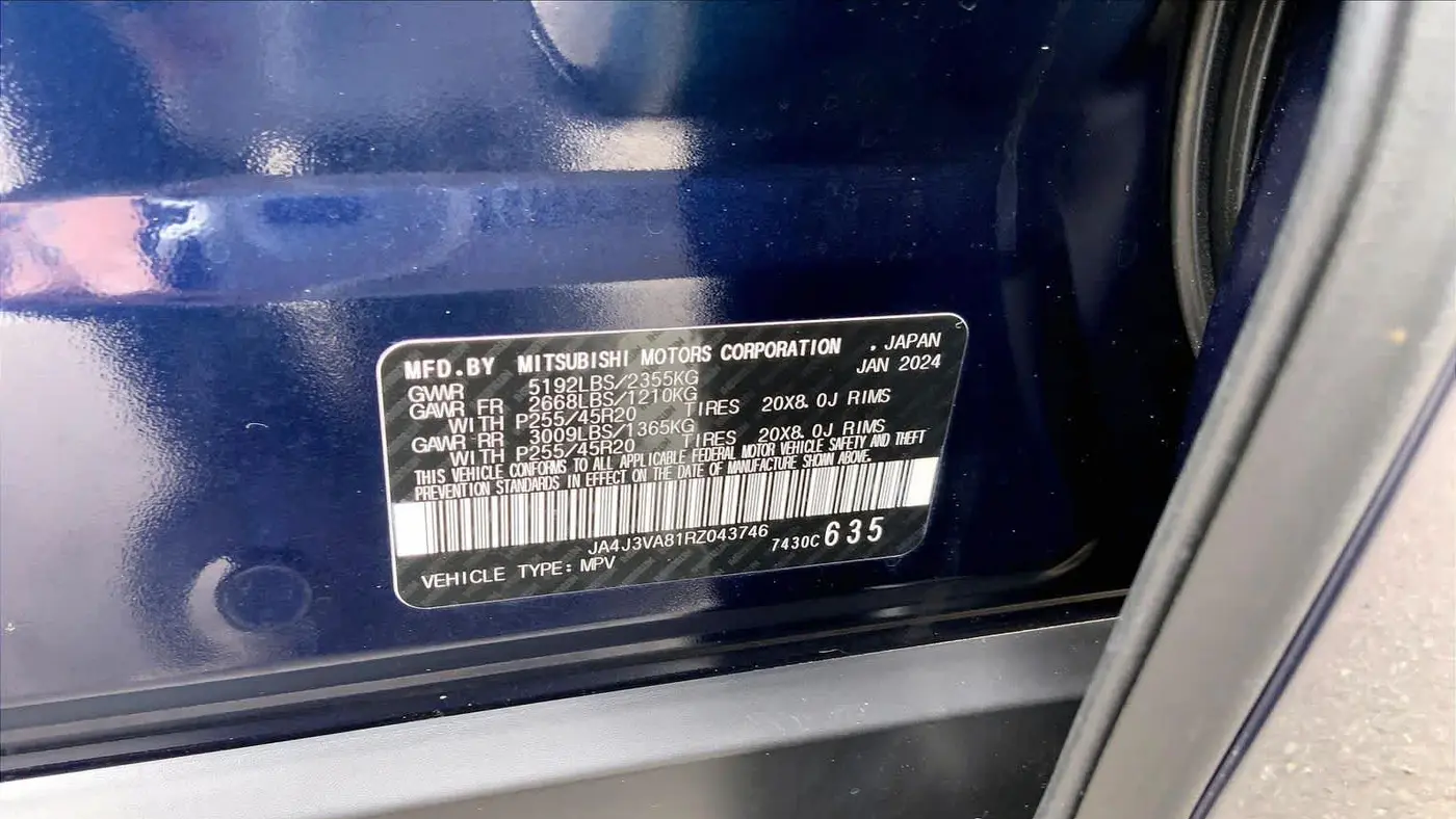 2024 Mitsubishi Outlander SE