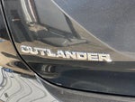 2025 Outlander Thumbnail 29