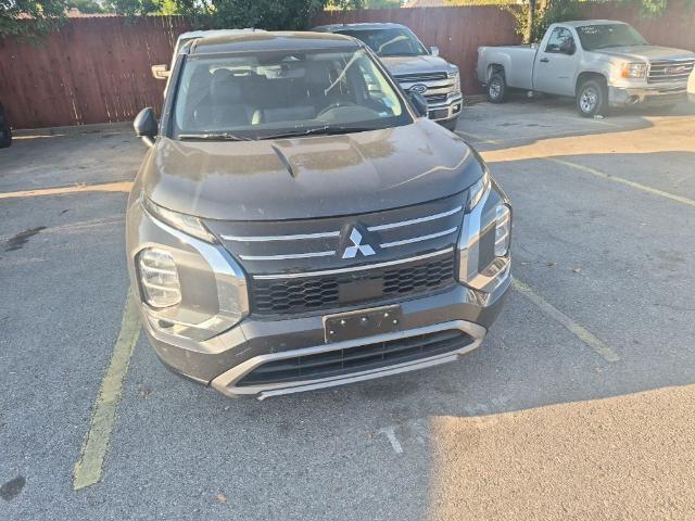 2025 Mitsubishi Outlander - $24,500