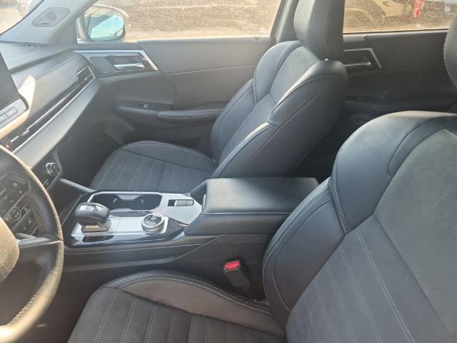 2025 Mitsubishi Outlander - $24,500