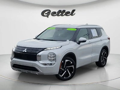 2023 Mitsubishi Outlander SE 4DR SUV