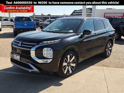 Photo of a 2025 Mitsubishi Outlander SE 4DR SUV for sale