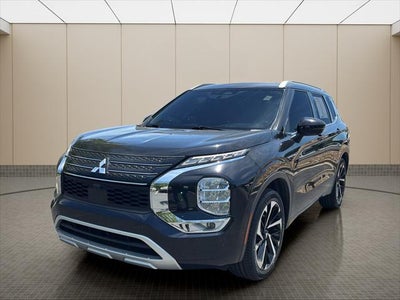 Photo of a 2023 Mitsubishi Outlander SE 4DR SUV for sale