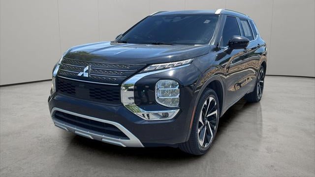 Preowned 2023 Mitsubishi Outlander SE for Sale