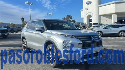 Photo of a 2024 Mitsubishi Outlander SE 4DR SUV for sale