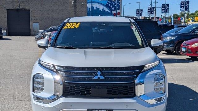 2024 Mitsubishi Outlander SE