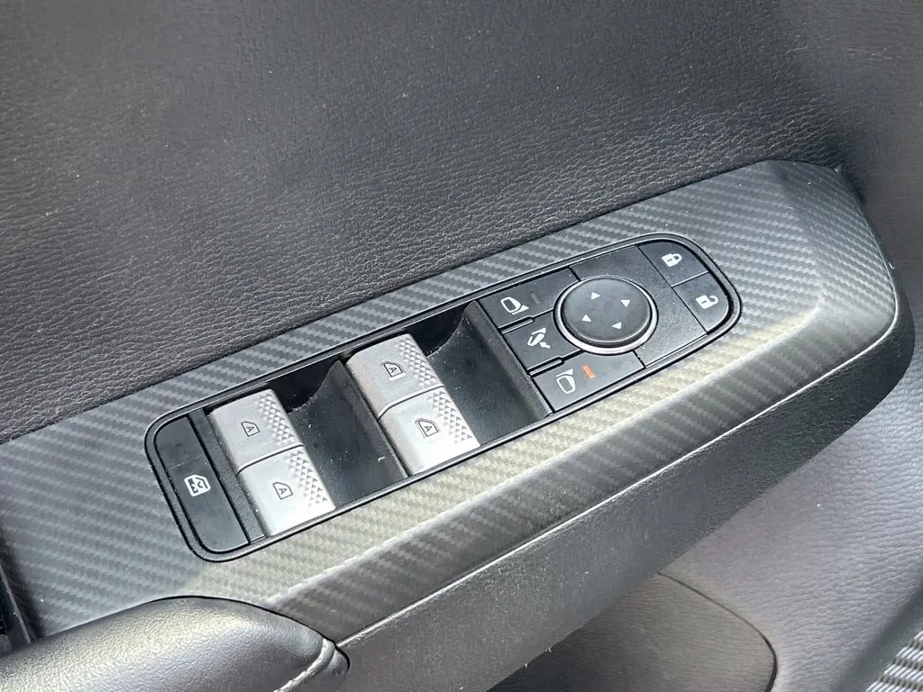 2024 Mitsubishi Outlander - $19,901