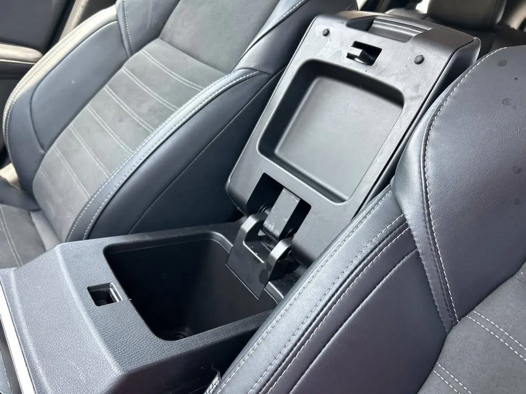 2024 Mitsubishi Outlander - $19,901