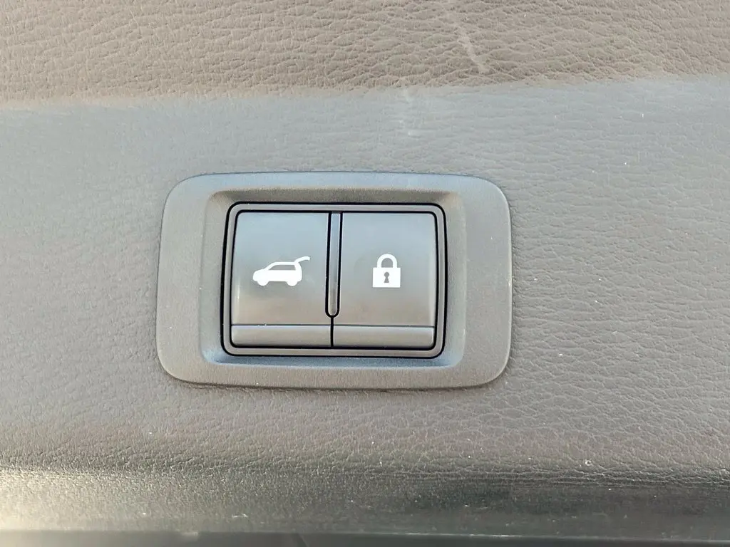 2024 Mitsubishi Outlander - $19,901