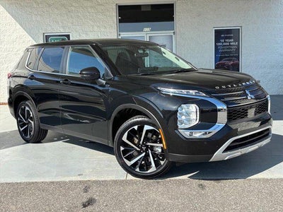 2024 Mitsubishi Outlander SE 4DR SUV