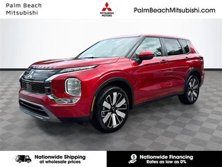 2025 Mitsubishi Outlander with Red Diamond Exterior