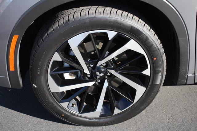 2022 Mitsubishi Outlander - $19,967
