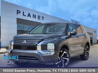 Photo of a 2024 Mitsubishi Outlander SE 4DR SUV for sale