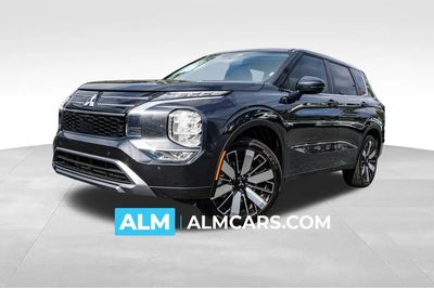 Photo of a 2025 Mitsubishi Outlander SE 4DR SUV for sale