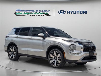 2025 Mitsubishi Outlander SE 4DR SUV