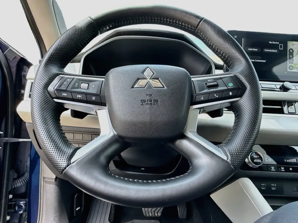 2025 Mitsubishi Outlander - $26,655